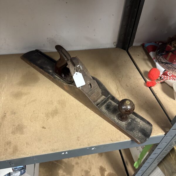 Vintage Stanley Bailey No.7 wood plane for woodworking.