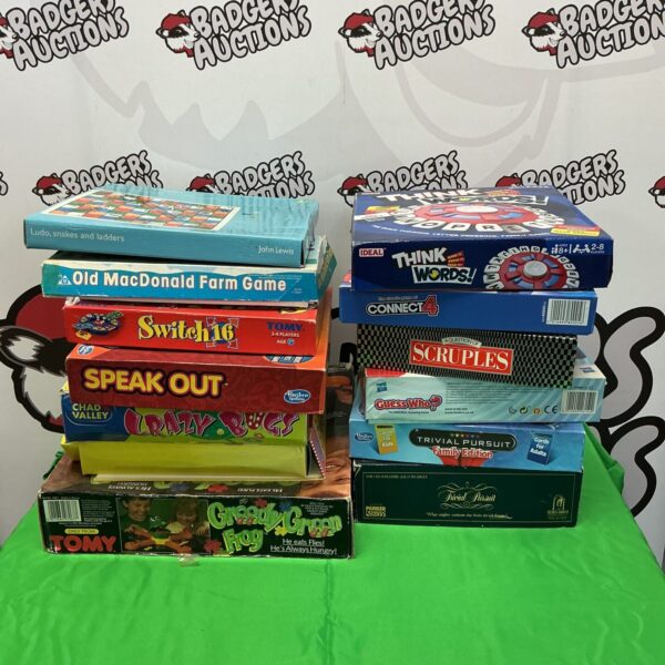 Vintage board game lot featuring Connect 4 and Greedy Green Frog.