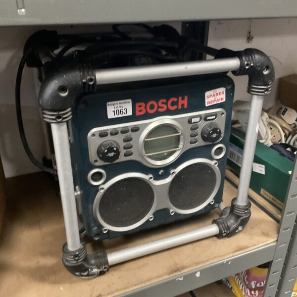 Bosch site radio for spares or repairs, unresponsive buttons.