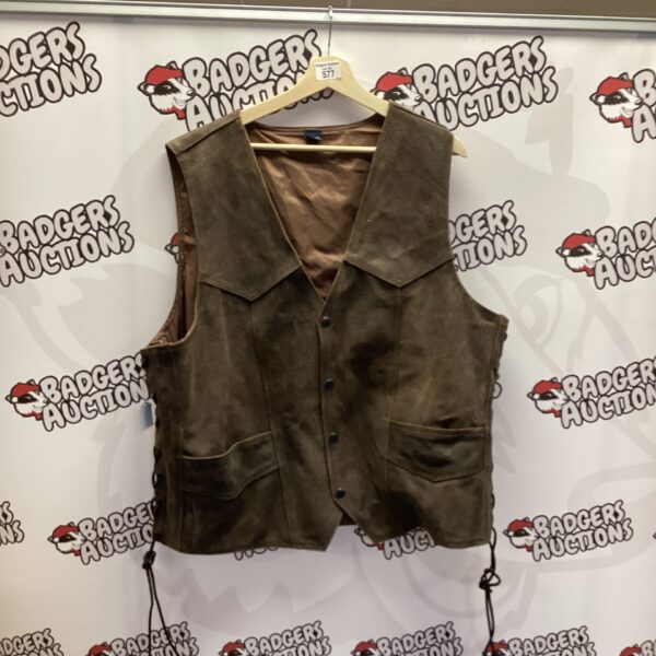 Brown suede waistcoat size 3XL, vintage style.