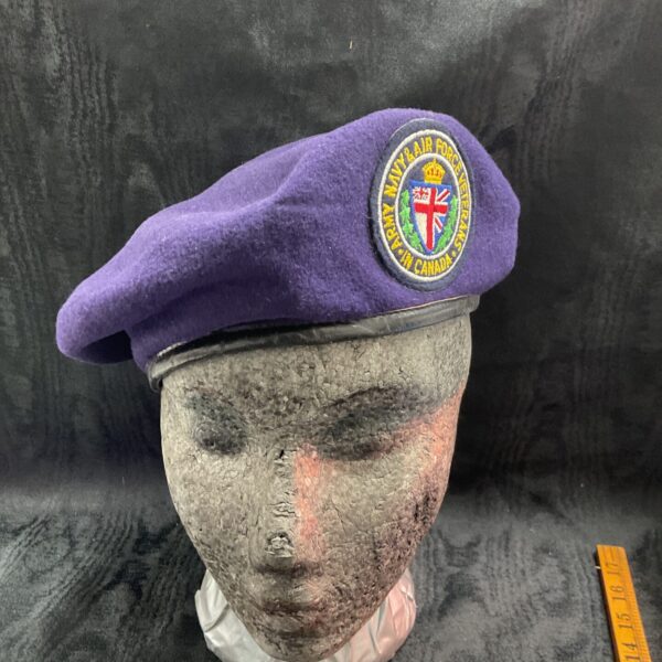 Canadian Army Navy Air Force veterans beret with badge.