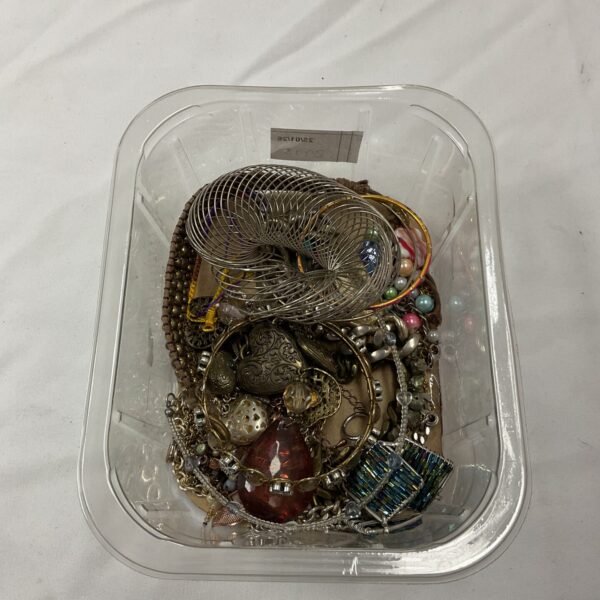 Mixed lot of colourful costume jewellery bracelets for sale.