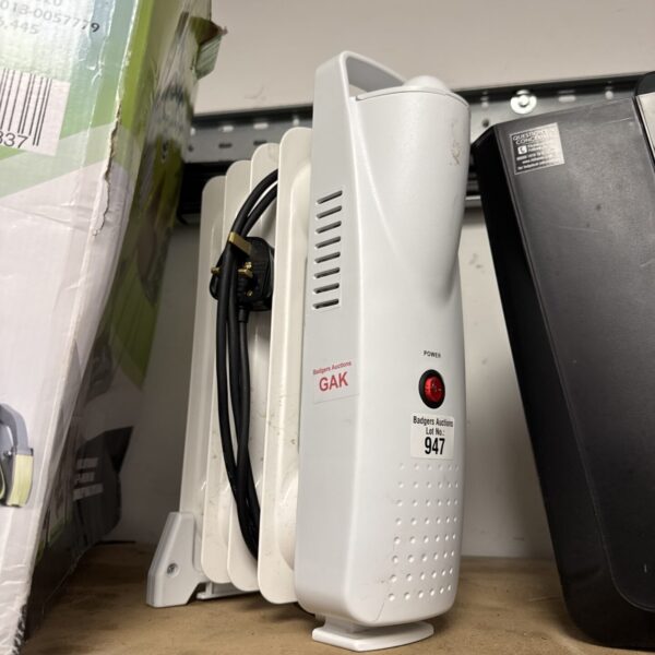 Vintage Cypa-5 oil filled heater in used condition.