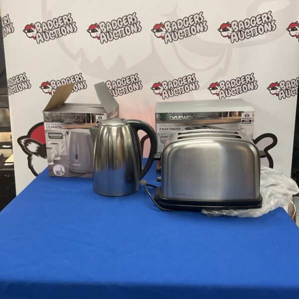 Daewood stainless steel kettle and toaster set on display.