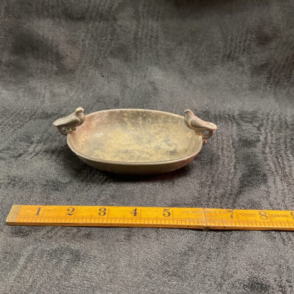 Vintage Danish pewter dish with sculpted pigeons on the rim.