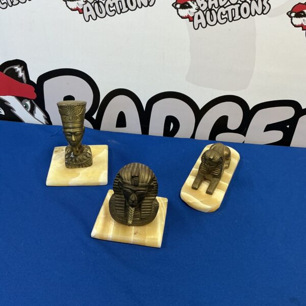 Lot of three miniature Egyptian figurines for collectors.