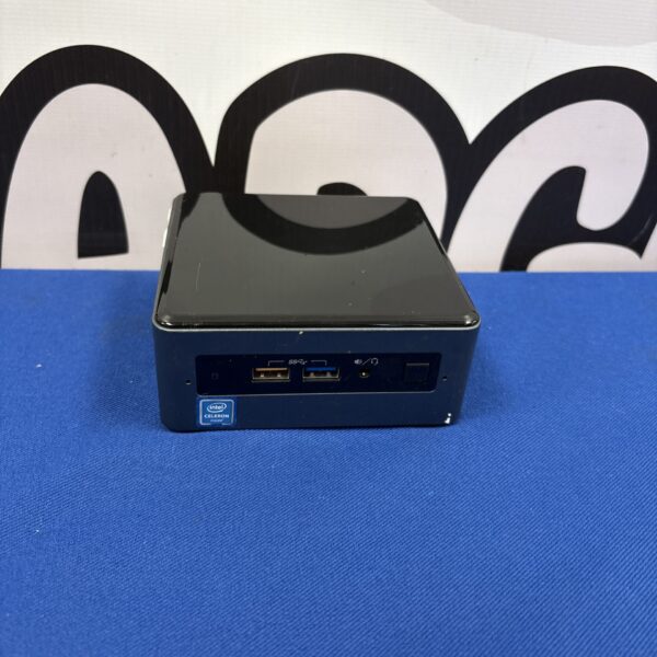 Intel NUC mini PC BOXNUC7CJYSAL3 compact desktop computer.