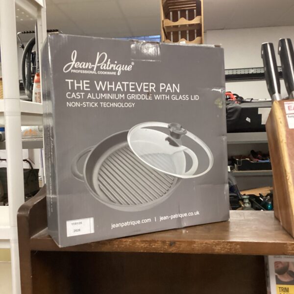 Jean Patrique cast aluminium griddle pan with glass lid.