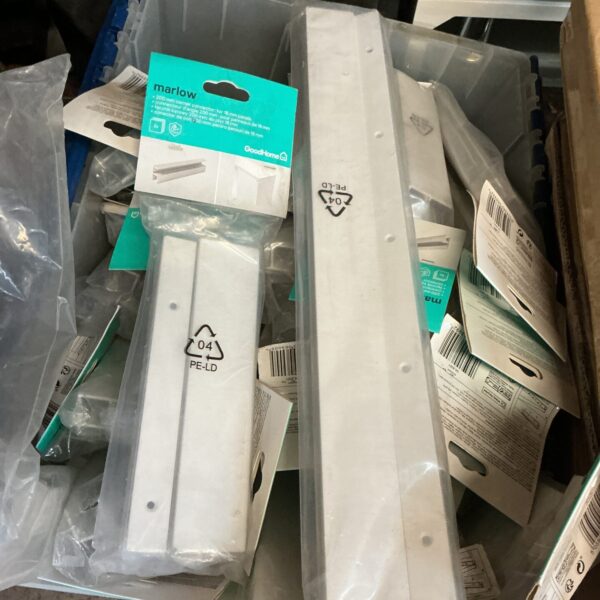 Kitchen unit joining plates in original packaging, cabinet connectors.
