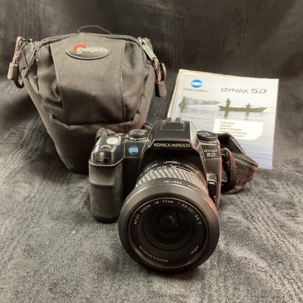 Konica Minolta Dynax 5D digital SLR camera with bag and manual.