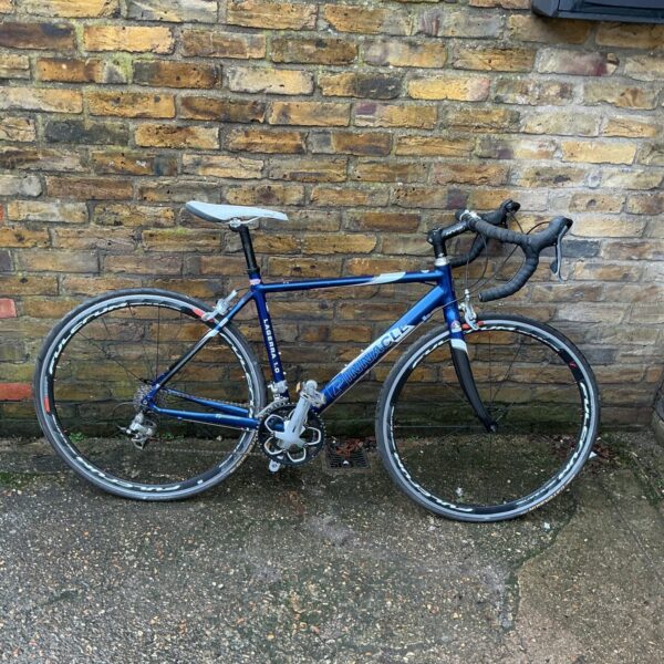 Pinnacle racing bike, a classic road bike for cycling enthusiasts.
