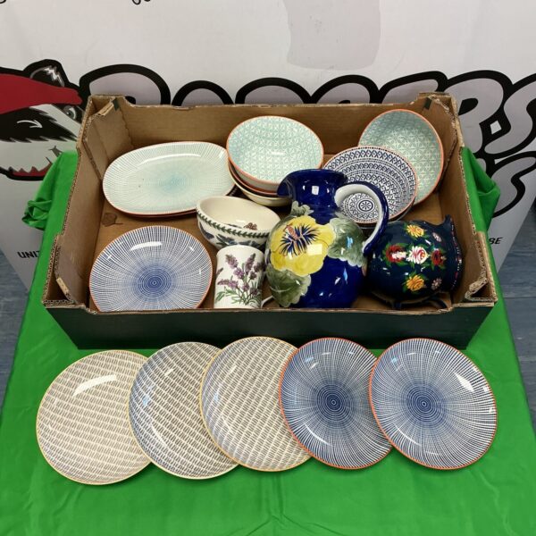 Tray of vintage Portmeirion china and mixed ceramic plates and bowls.