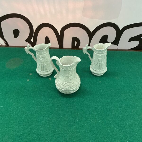 Lot of three Portmeirion miniature jugs for collectors.