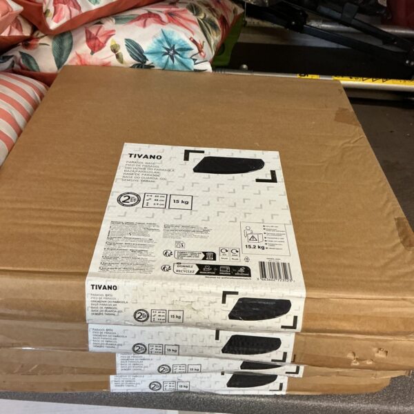 Lot of four Tivano parasol bases for garden umbrellas.