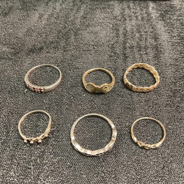 Lot of six vintage 925 silver rings in various styles.