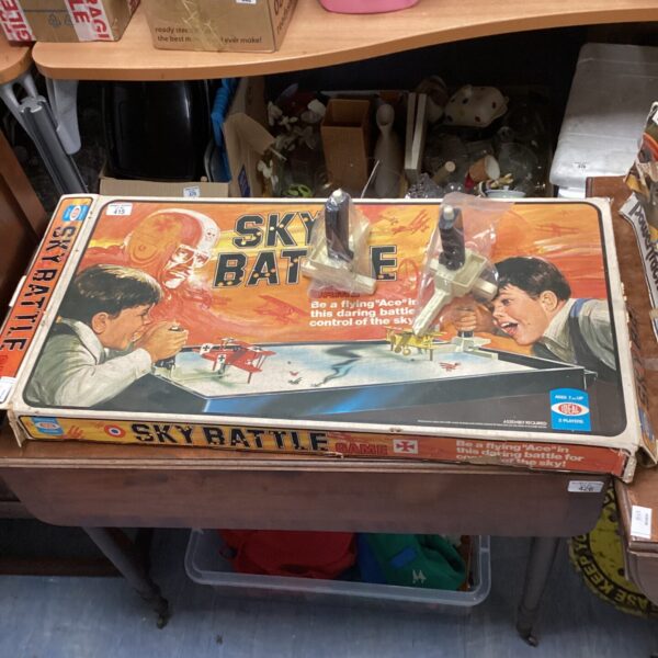 Vintage Sky Battle game box, colourful 1970s tabletop strategy game.