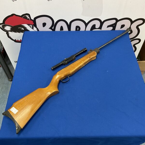 Vintage Wembley Hawk air rifle for restoration, classic British airgun.