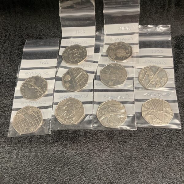 Lot of ten 2011 two pence coins for collectors.