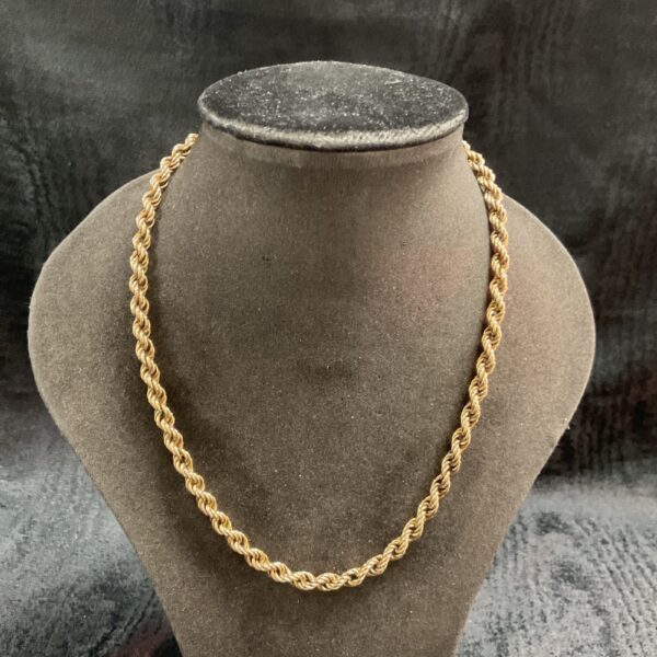 Delicate 9ct gold rope chain necklace, vintage style.