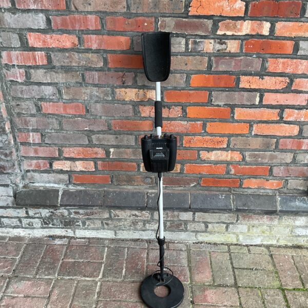 Clarke professional metal detector for treasure hunting and ground search.