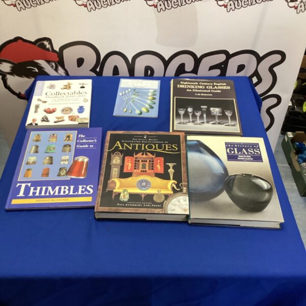 Lot of vintage collectors books including Miller's handbook and history of glass.