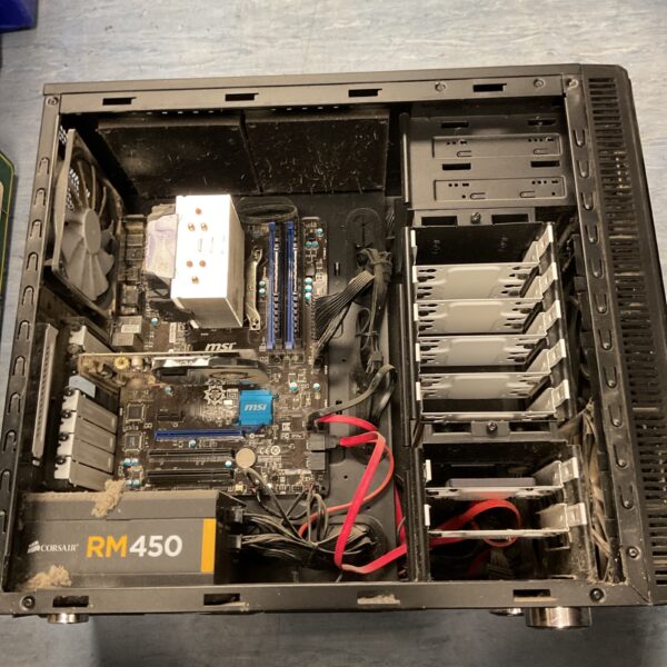 Computer motherboard assembly with cooler and RAM, RM850.