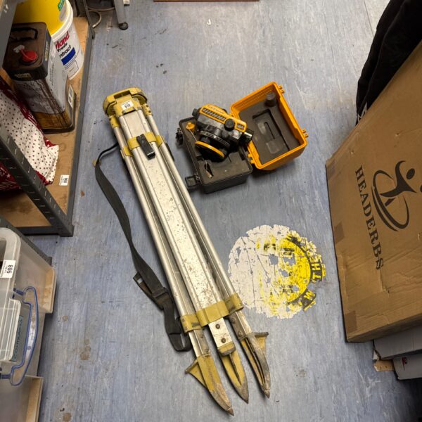 Cst Berger laser level and tripod set for repair.