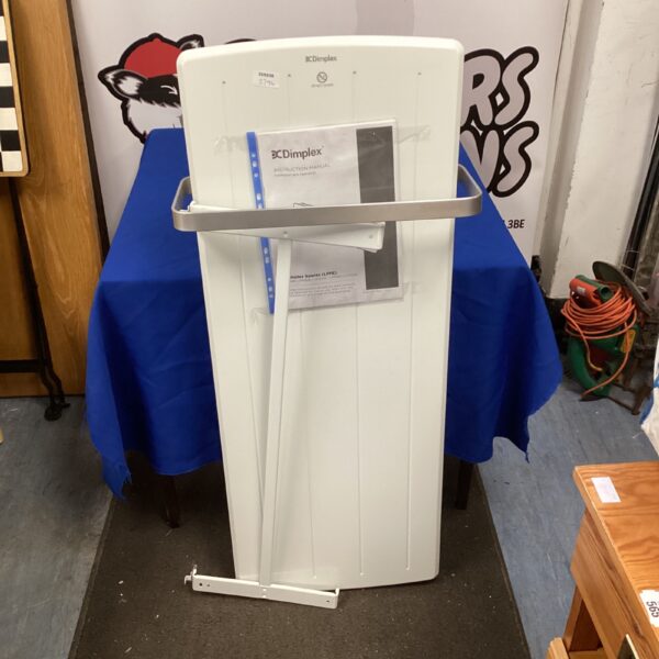Diplex Saletto electric radiator for wall mounting, used condition.