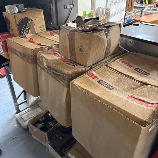 Wholesale lot of Fischer Fix retainers for construction projects.