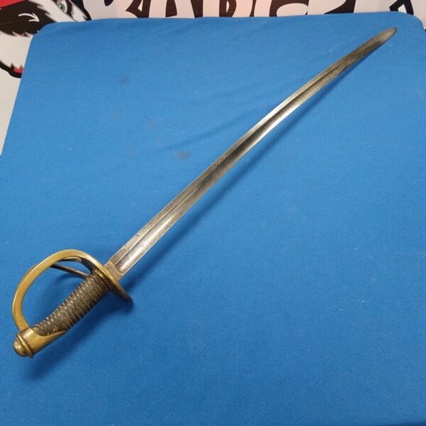 Antique French Model 1822 Light Cavalry Sabre, full view.