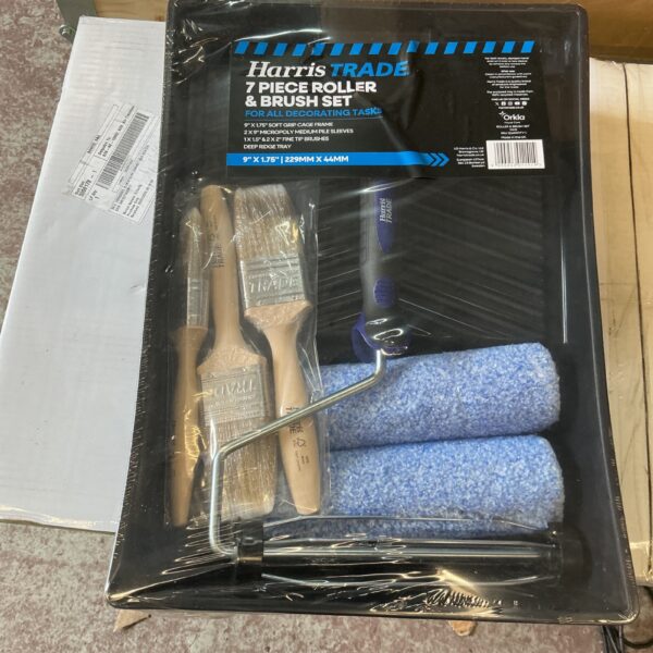 Harris Trade 7 piece brush and roller set for DIY painting projects.