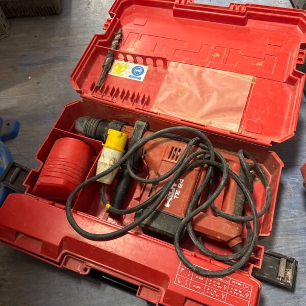 Large Hilti TE24 SDS drill in its case, untested condition.