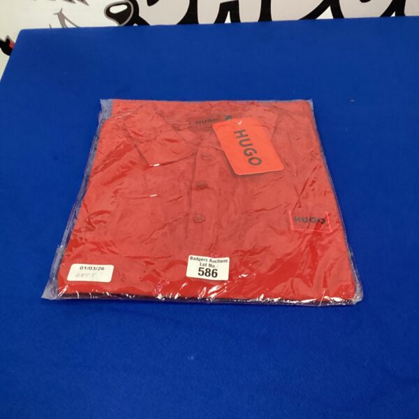 New sealed Hugo Boss style polo shirt size L