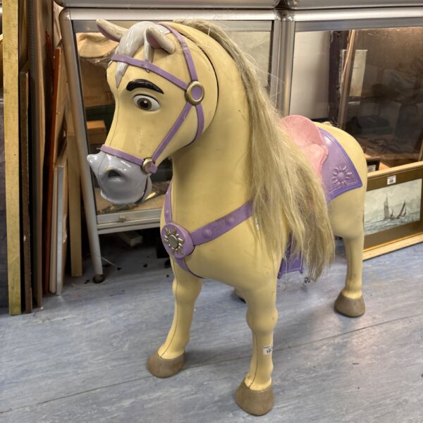 Palomino Jakks Pacific Maximus horse from Disney Princess Playdate line.