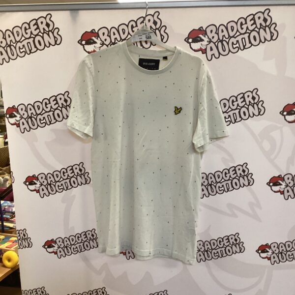 Lyle & Scott size M t-shirt, casual cotton tee.