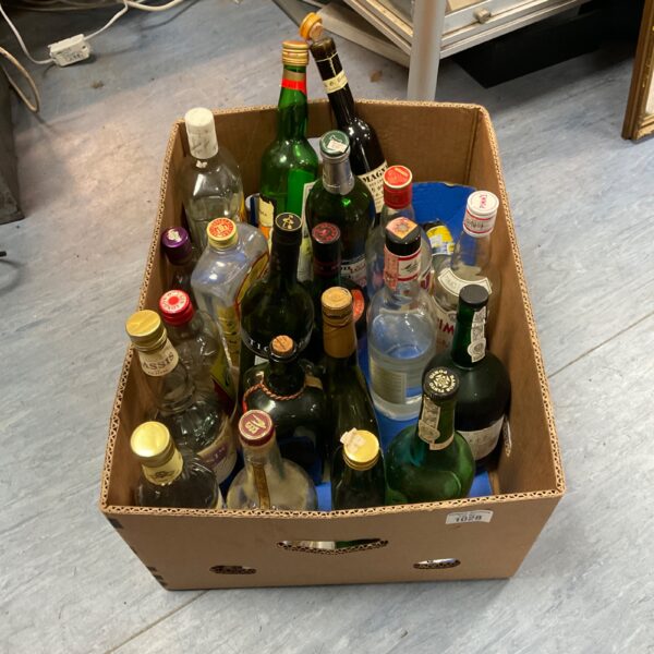 Mixed lot of vintage spirit bottles including Pimm’s and Gordon’s Gin.
