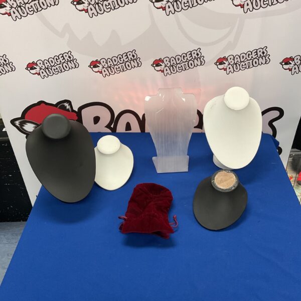 Lot of necklace jewellery stands with velvet busts and mannequin head.