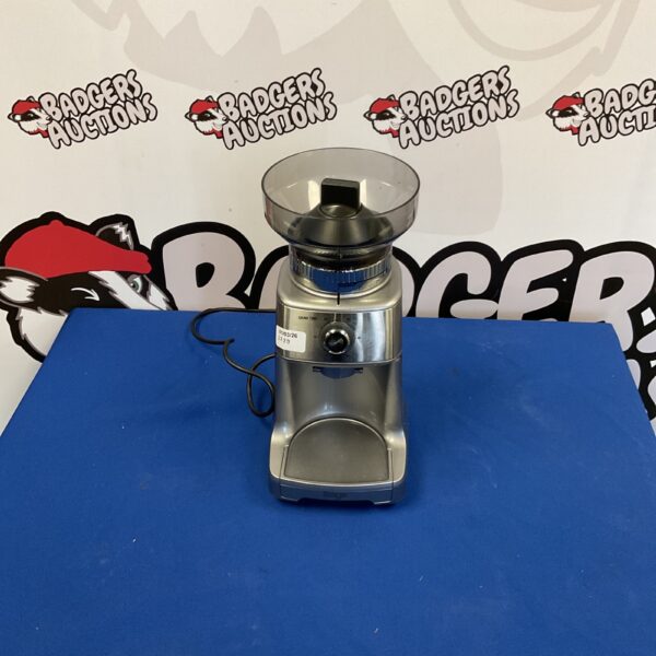 Stainless steel Sage BCG600 burr coffee grinder for home use.