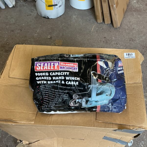 Sealey 900kg geared hand winch with brake and cable.