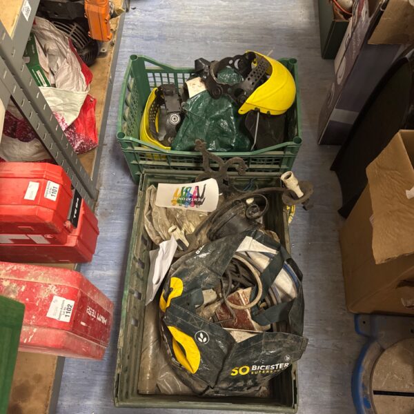 Mixed shed clearance lot with garden tools and accessories.