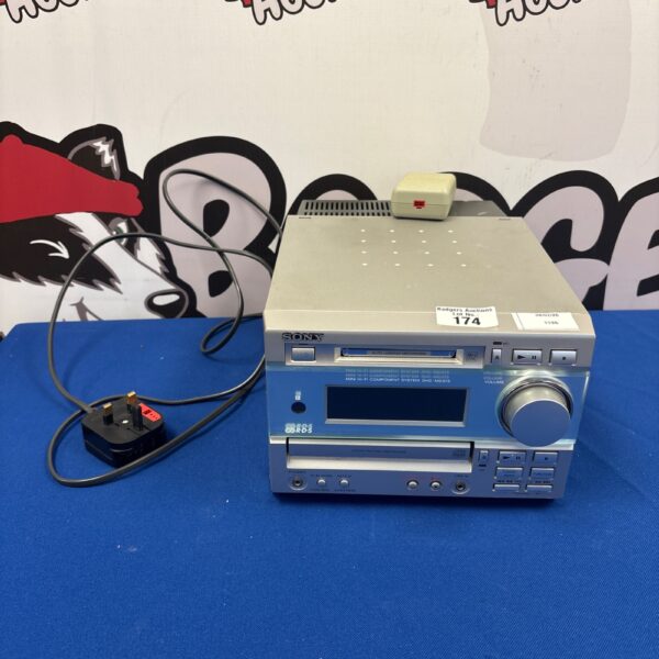 Sony DHC-MD373 mini hi-fi system front view