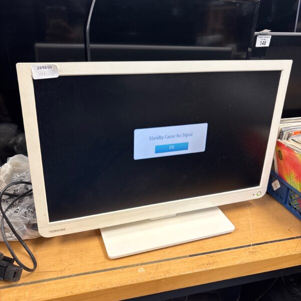 Toshiba 22 inch LCD television, vintage colour TV for collectors.