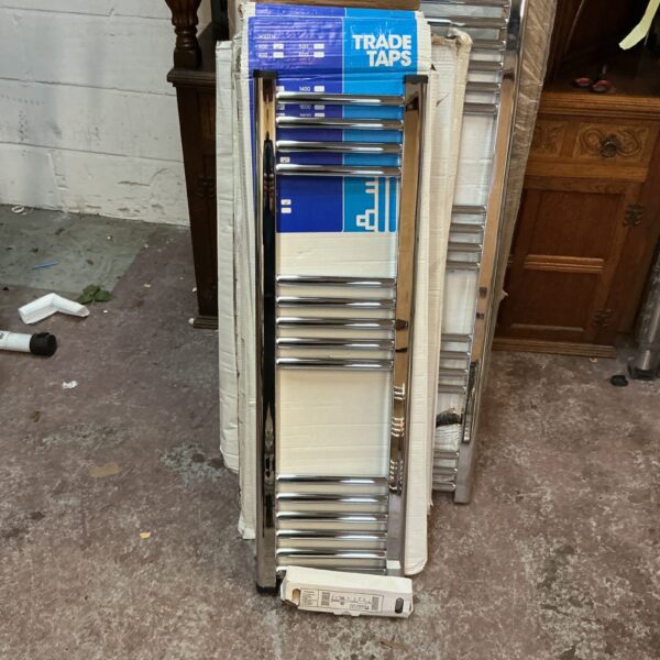 Chrome ladder radiator by Trade Taps, 1000x300mm, for central heating.