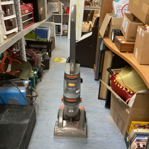 VAX Dual Power carpet cleaner in an auction setting.