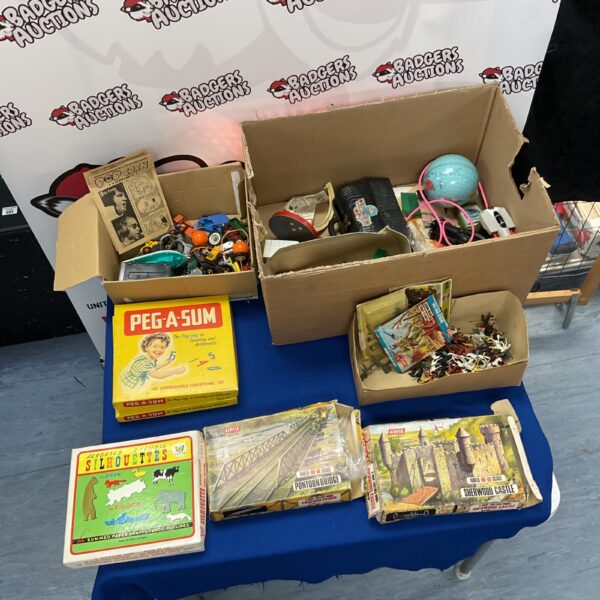 Vintage Airfix Sherwood Castle model kit and other toys in a lot.