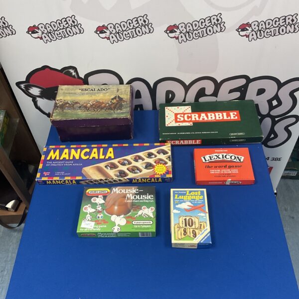 Vintage board games lot including Scrabble and Mousie-Mousie.