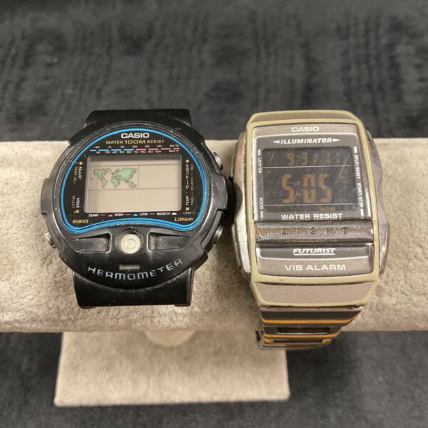 Vintage Casio digital watch lot, retro 80s style.