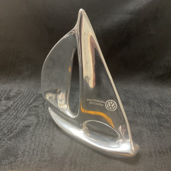 Front view of the VW Fleet Distinction aluminium sailing yacht sculpture.