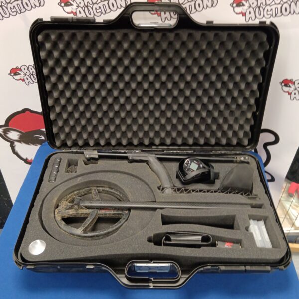 XP Deus II WS6 metal detector in carrying case, wireless technology.