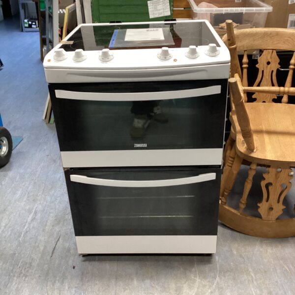 Front view of a used Zanussi electric cooker.